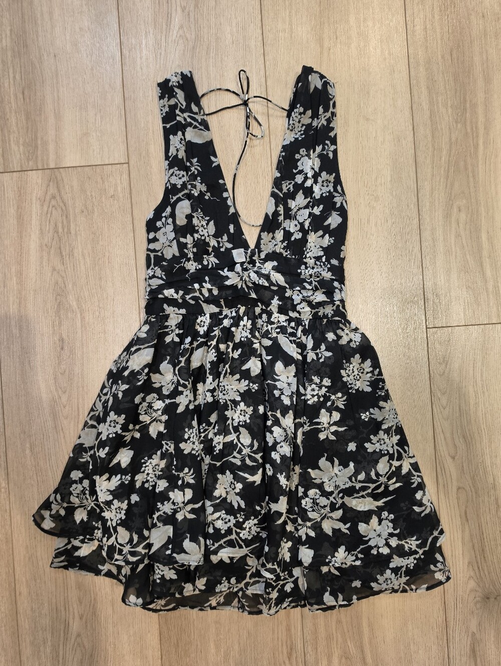 Abercrombie & Fitch Floral Open Back Mini Dress Black Cream Size Small